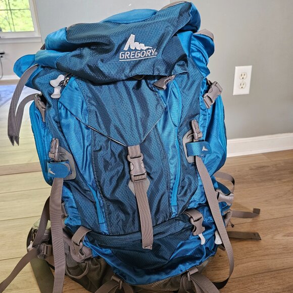 Gregory Deva 60 Hiking Backpack. - Picture 4 of 4